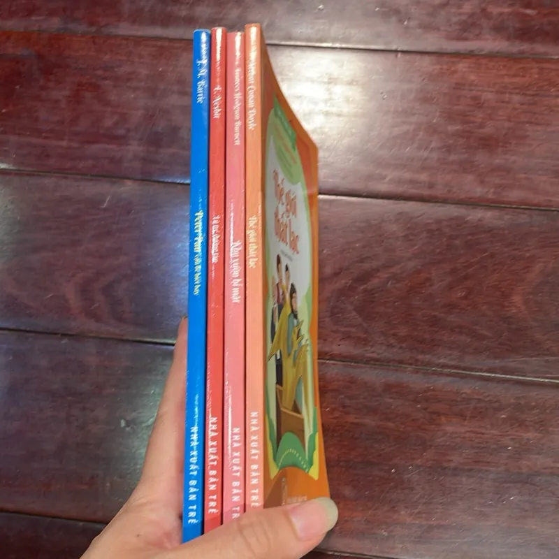  📚 DANH TÁC RÚT GỌN NXB Trẻ (Lũ trẻ đường tàu Peter Pan Thế giới thất lạc Khu vườn bí mật 1054591