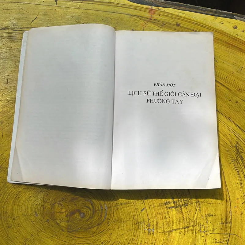 LỊCH SỬ THẾ GIỚI CẬN ĐẠI- VŨ DƯƠNG NINH - NGUYỄN VĂN HỒNG 712079