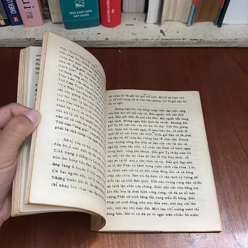 II Sách Phật Giáo: Am Mây Ngủ - Thích Nhất Hạnh - Lá Bối 631514