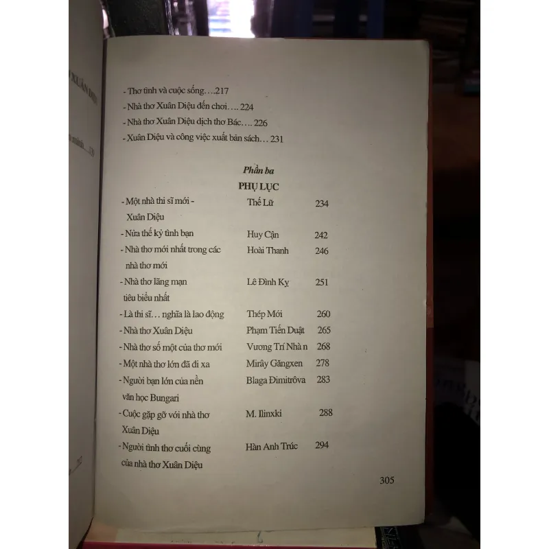 Xuân Diệu “vây giữa tình yêu” - Hà Minh Đức  1028081