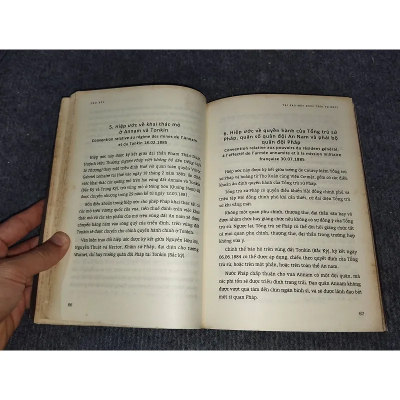 DẤU XƯA. TẢN MẠN LỊCH SỬ NHÀ NGUYỄN 957919