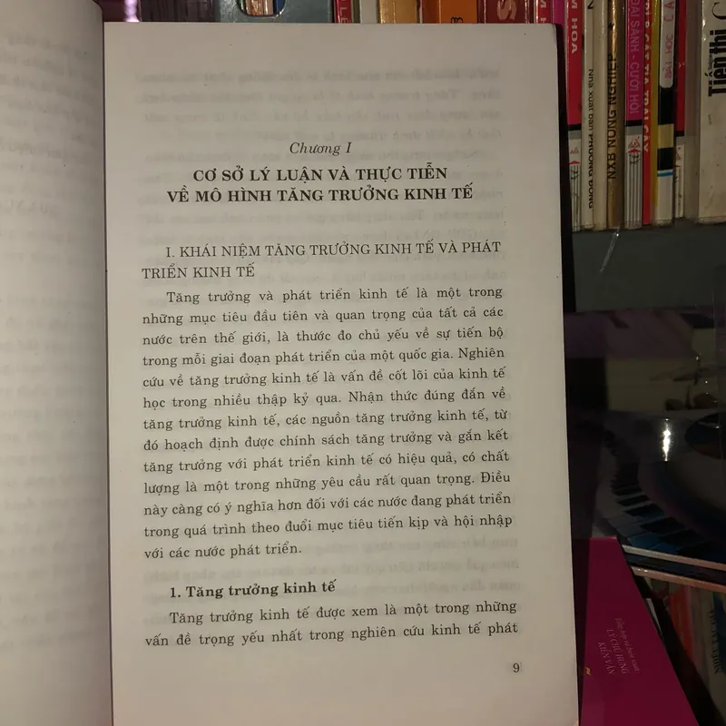 Mô hình tăng trưởng kinh tế của Việt Nam thời kỳ hậu khủng hoảng và suy thoái kinh tế  589212