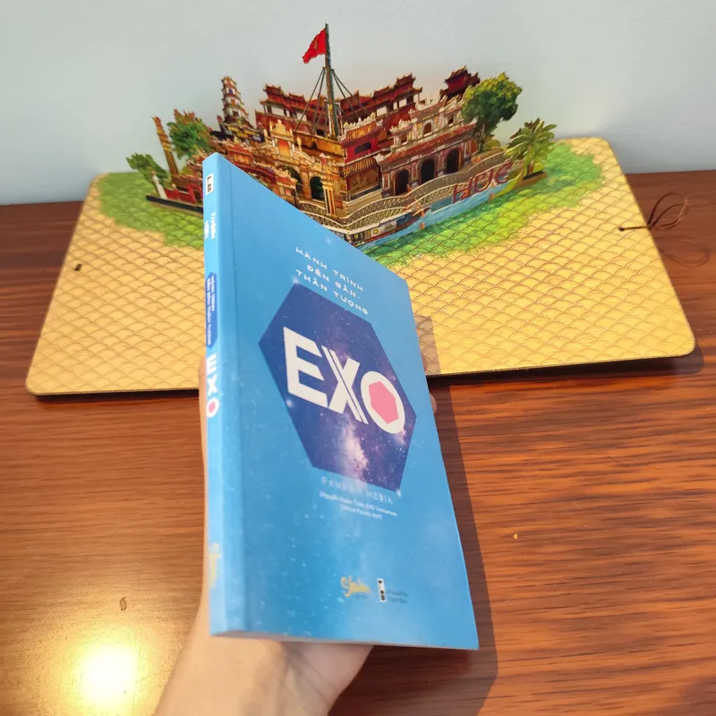 Hành Trình Đến Gần Thần Tượng EXO. 561372