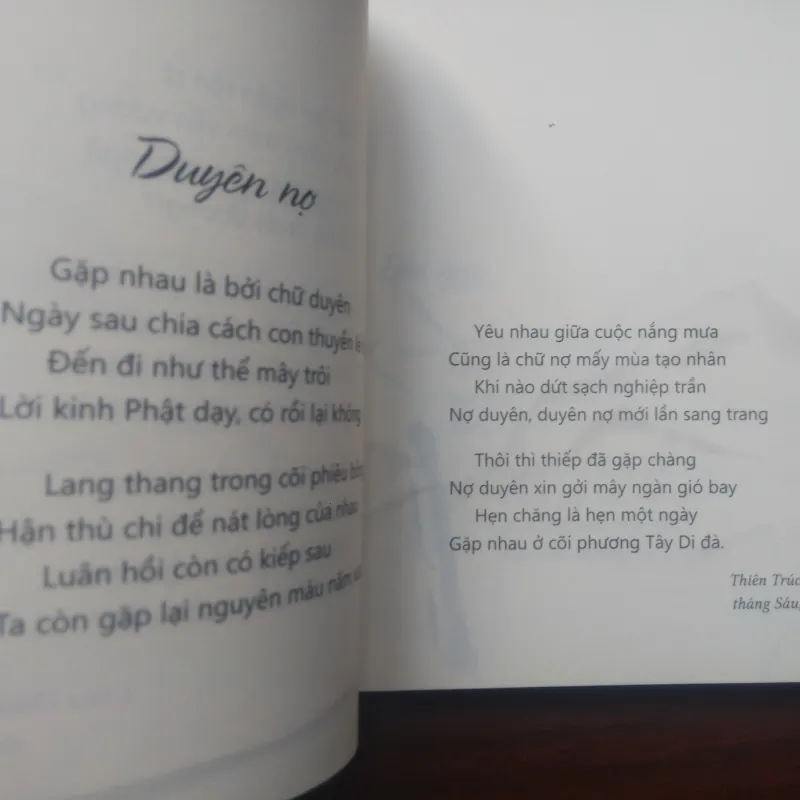 [Sách Thơ Phật Giáo] Như Mây Đầu Núi (Hàn Long Ẩn) 934274