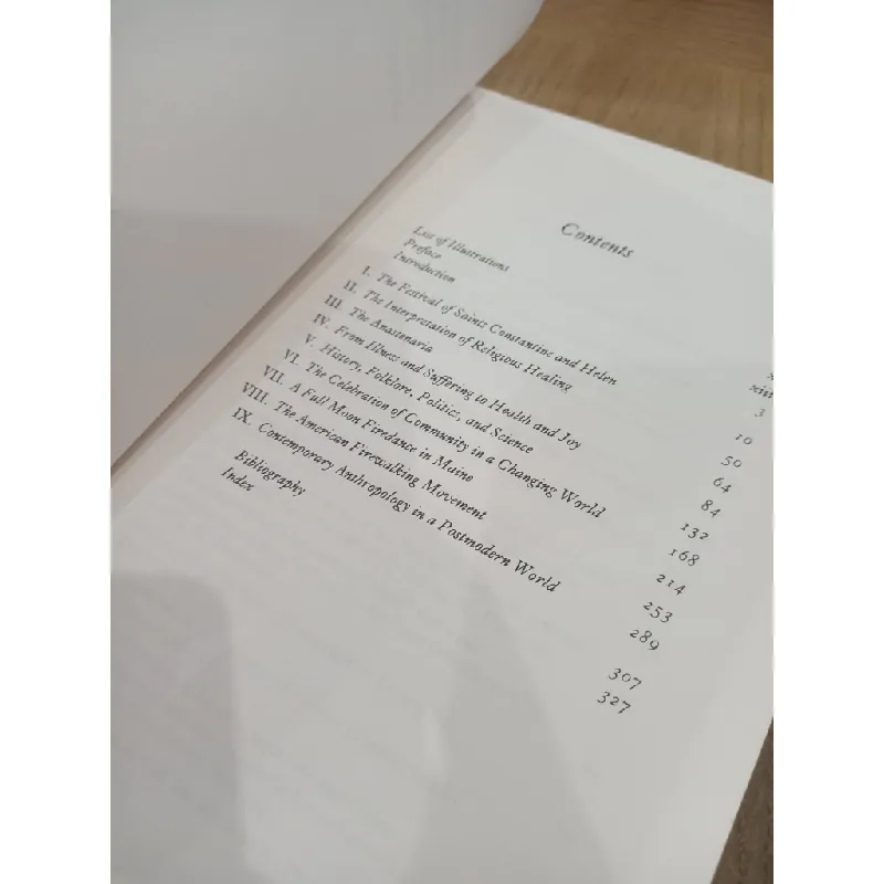 Firewalking and religious healing - Loring M. Danforth 598392