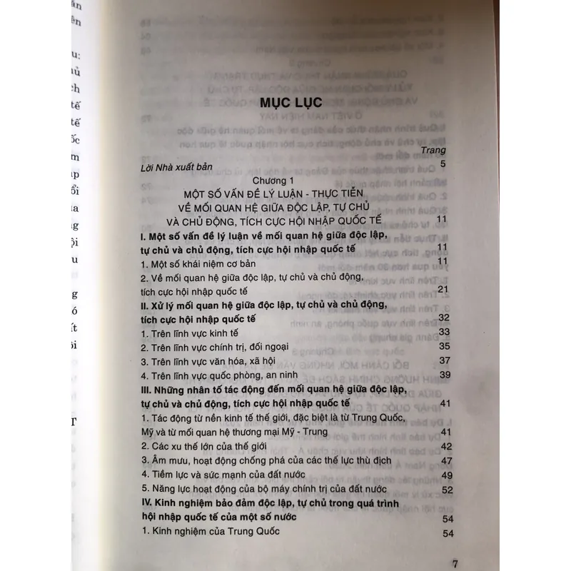Mối quan hệ giữa độc lập, tự chủ và chủ động, tích cực hội nhập quốc tế 620029