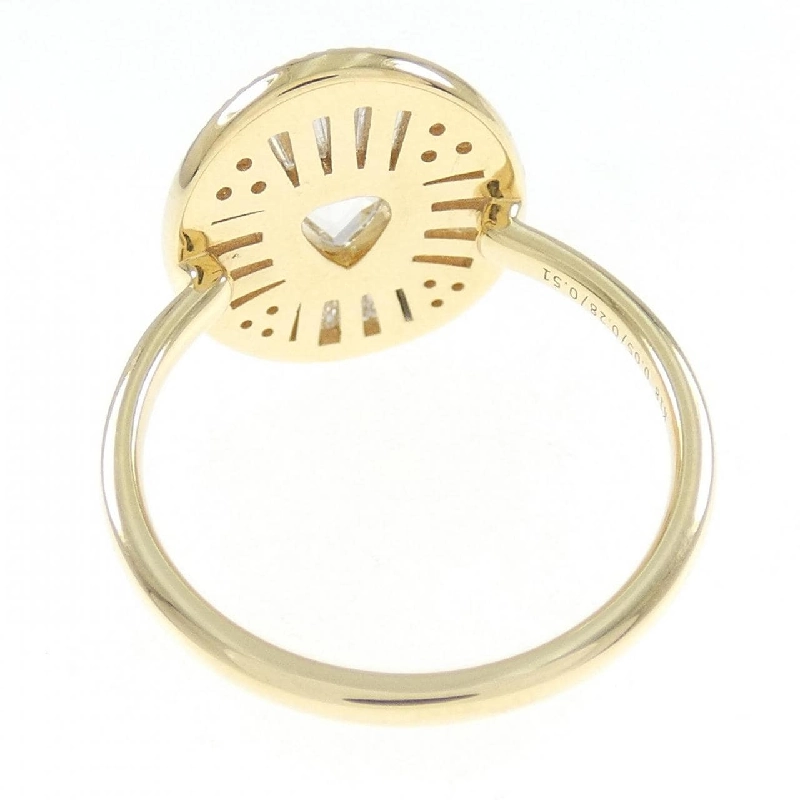 【Sản phẩm mới】Nhẫn kim cương K18YG 0.84CT 672995