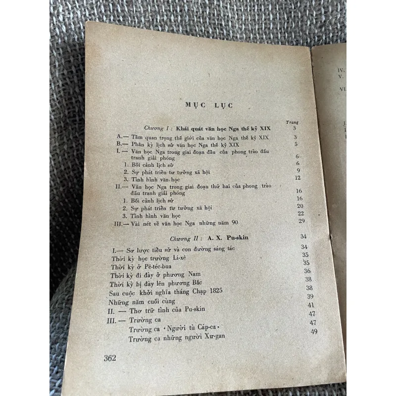 Lịch sử văn học Nga thế kỷ 19- khổ lớn  1026247