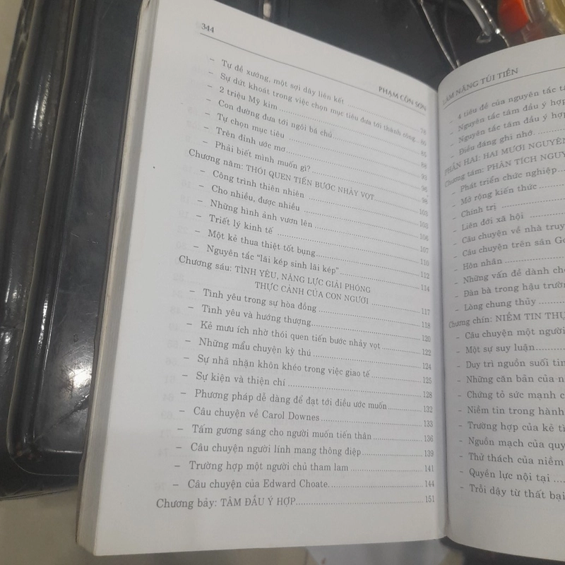 LÀM NẶNG TÚI TIỀN (biên soạn dựa trên cuốn The Master Key To Riches) 369868