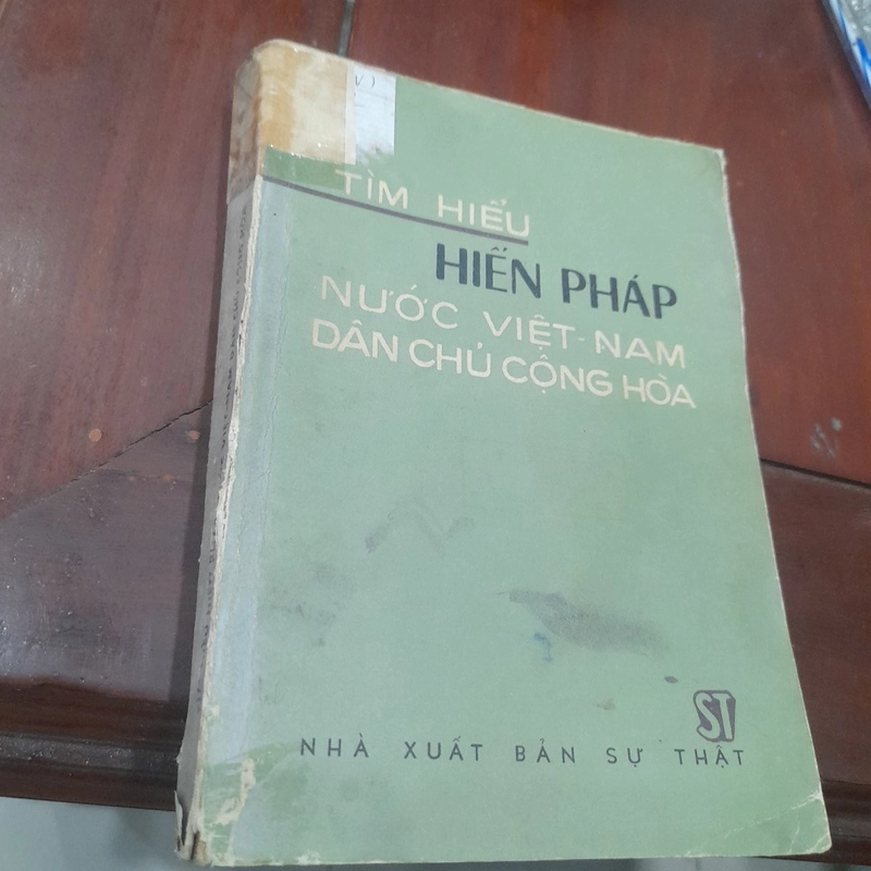 Tìm hiểu Hiến pháp Nước VIỆT NAM DÂN CHỦ CỘNG HÒA 527770