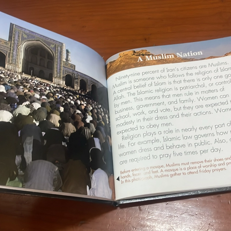 PICTURE BOOK A primary source guide to Iran 534158