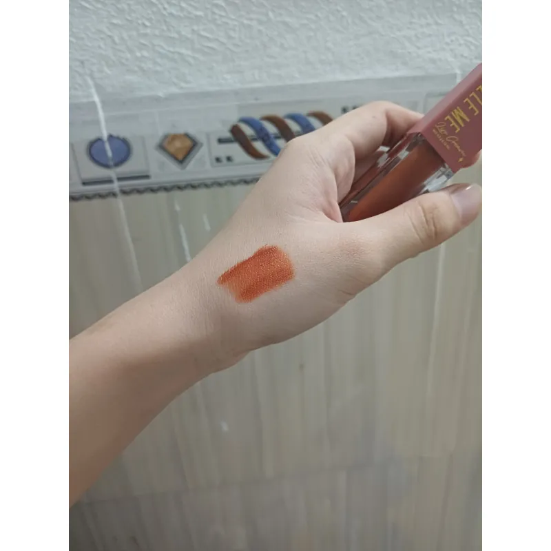 SON MÀU CAM ĐẤT - CHỈ MỚI TEST LÊN TAY  780306