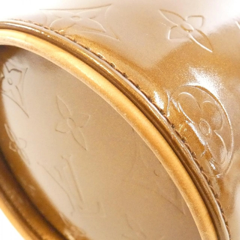 Túi xách vai Louis Vuitton Vernis Astor Place M91101 610225