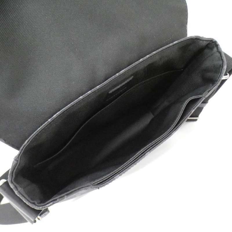 Túi đeo vai Louis Vuitton Monogram Eclipse District PM M44000 612165