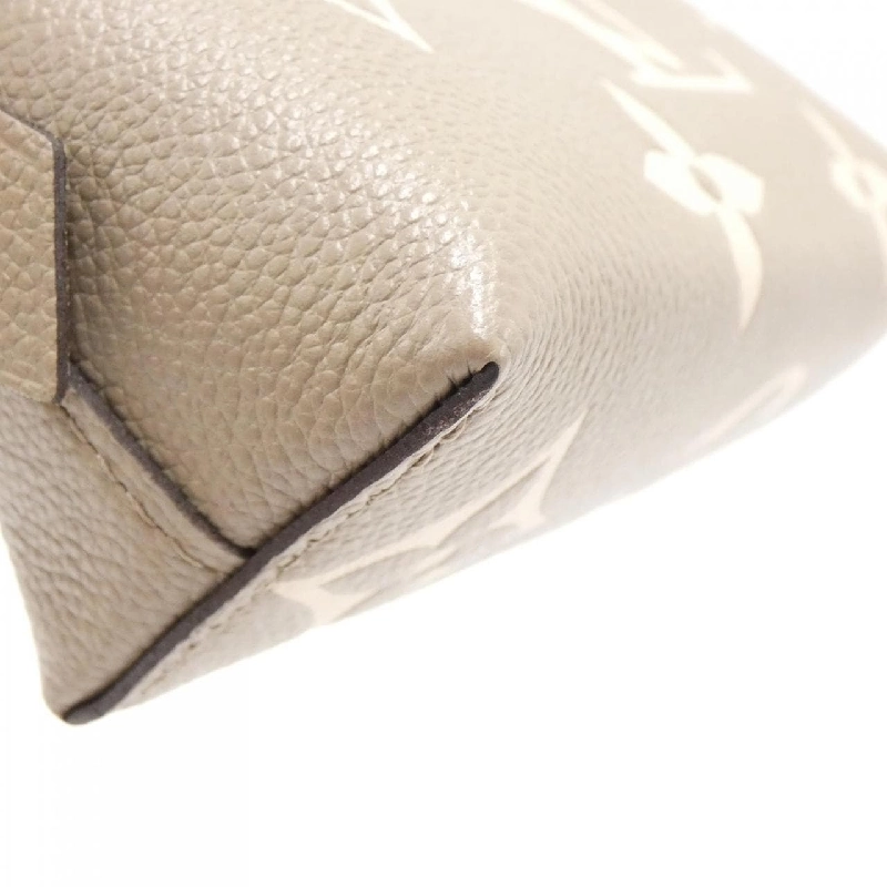 Túi xách Louis Vuitton hai màu Monogram Empreinte Cosmetic PM M45951 623566