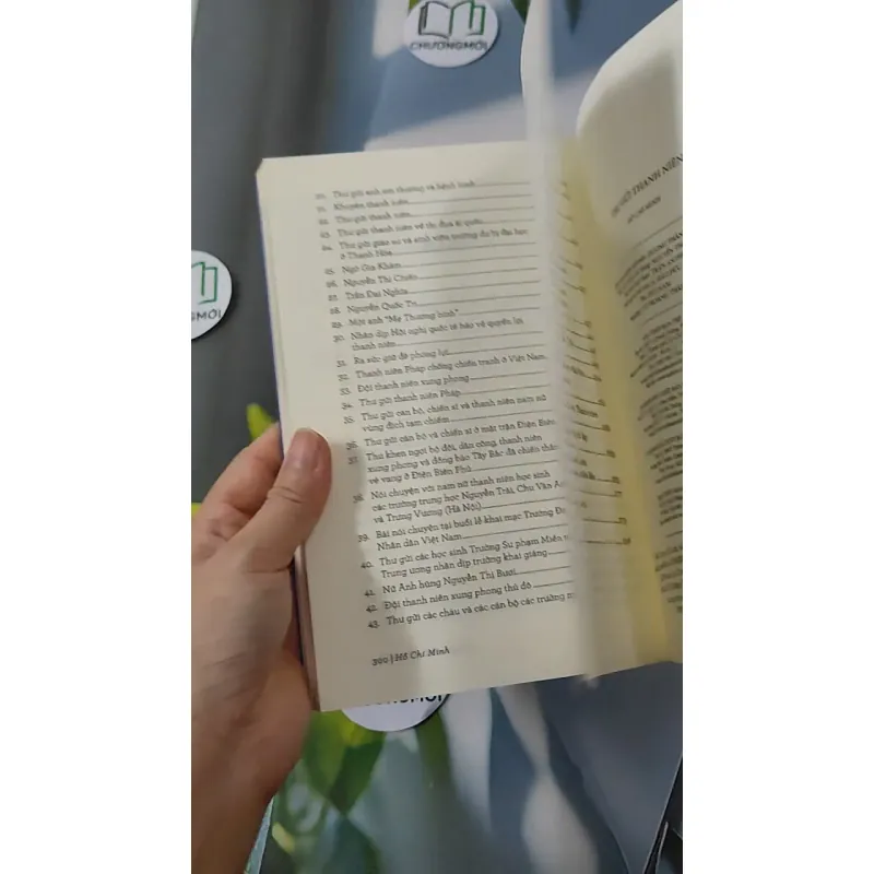 [MIỄN PHÍ BỌC SÁCH] Thư Gửi Thanh Niên - Hồ Chí Minh 928547
