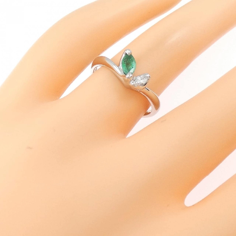 Nhẫn Emerald PT900 0.23CT - Hàng hiệu Chính hãng 854751