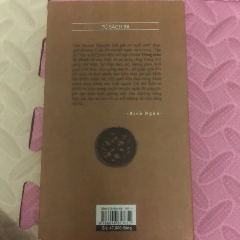 Trăng màu hổ phách - Cao Nguyệt Nguyên 593578