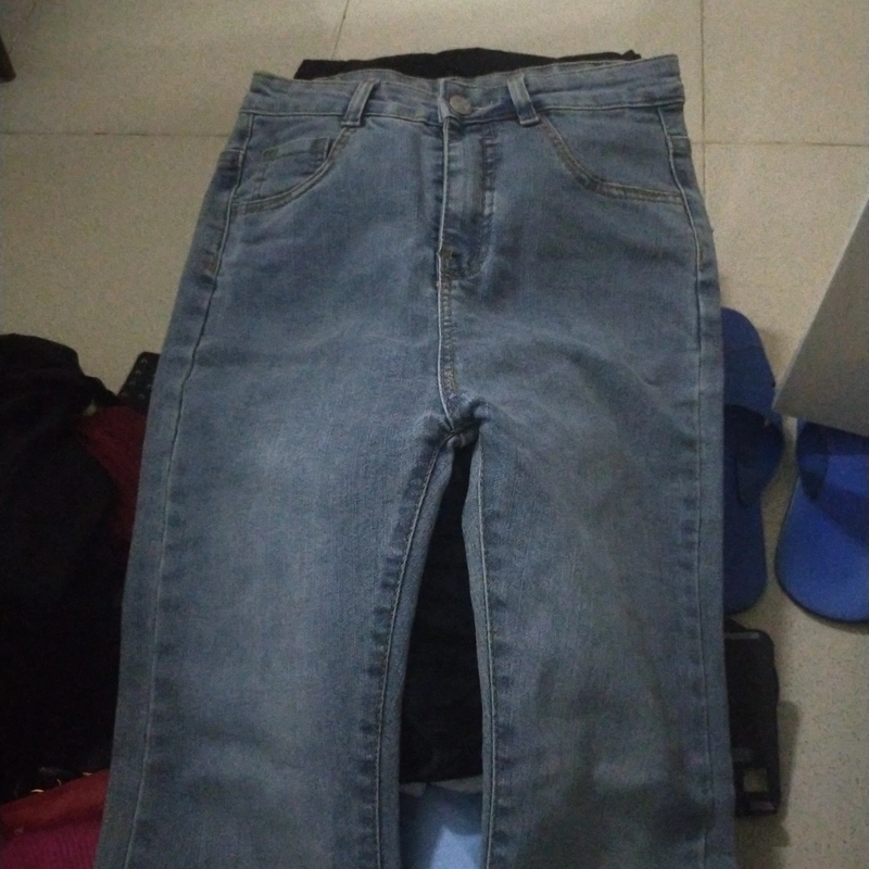 Quần jean ống loe 522209