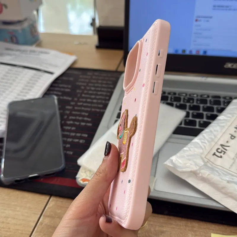 Ốp lưng 16 promax Hồng Ngựa  1006609