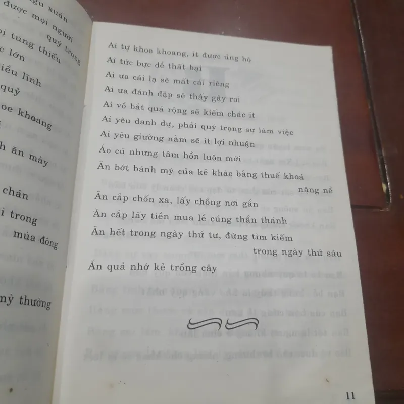 Bùi Hạnh Cẩn - TỤC NGỮ CÁCH NGÔN THẾ GIỚI 713531