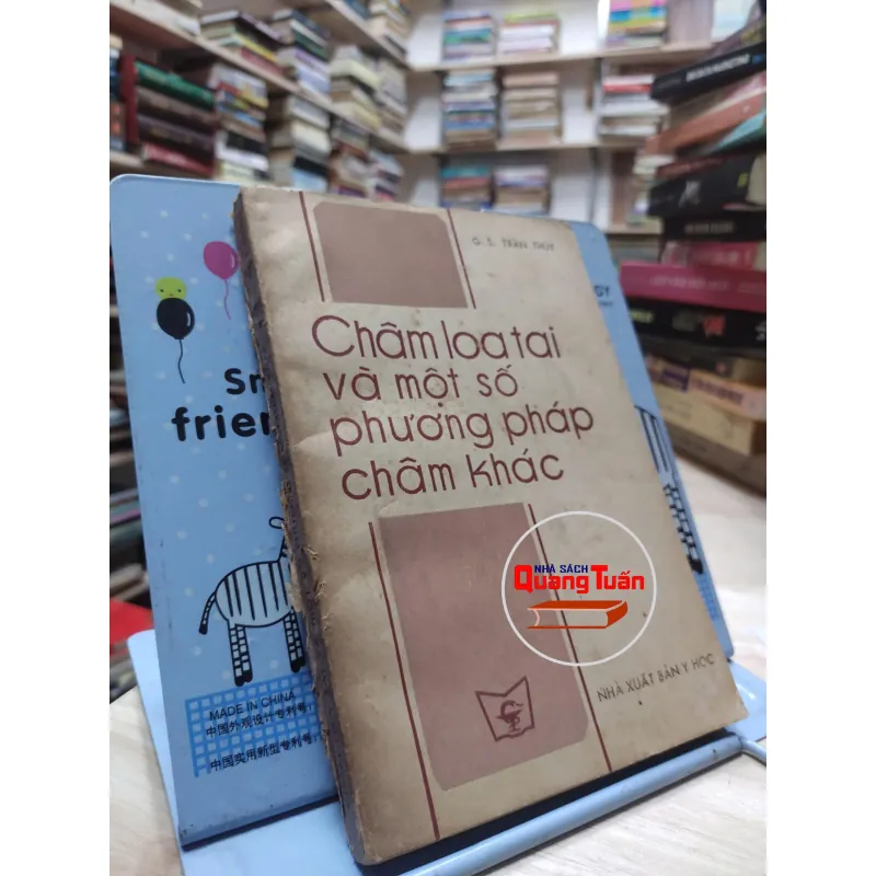Sách - Châm loa tai và một số phương pháp châm khác - GS Trần Thuý (A1) 564568