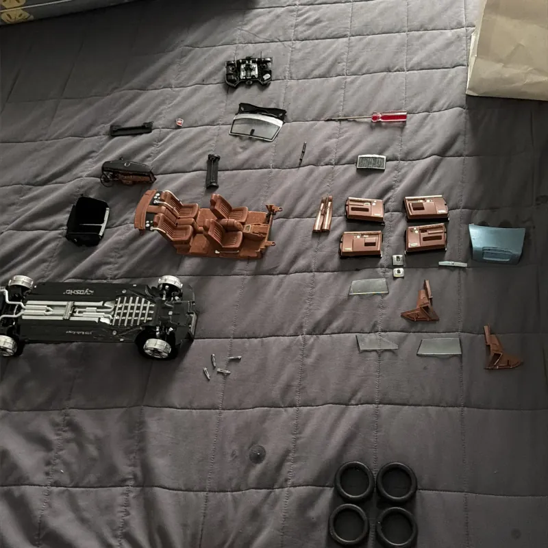 Combo gần đủ phụ kiện thay thế phục hồi cho mô hình 1:18 Rolls-Royce Phantom EWB Kyosho  755842