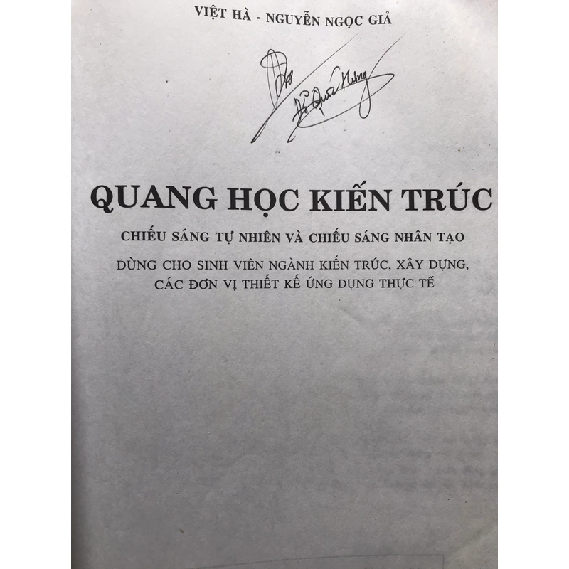 QUANG HỌC KIẾN TRÚC(Chiếu sáng tự nhiên và chiếu sáng nhân tạo) 460515