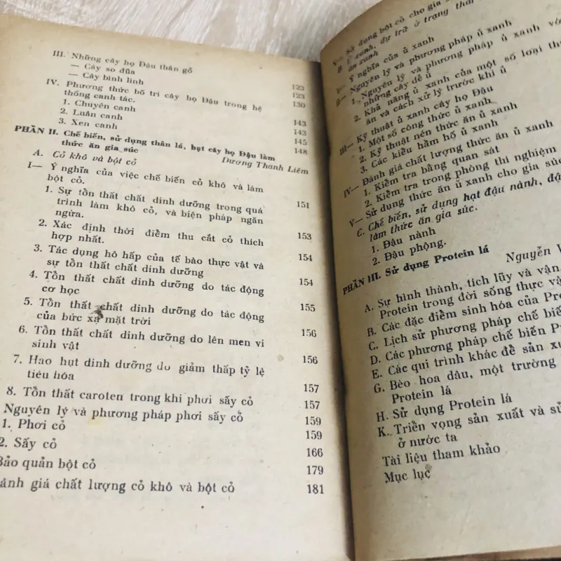 CÂY HỌ ĐẬU NHIỆT ĐỚI LÀM THỨC ĂN GIA SÚC  956873