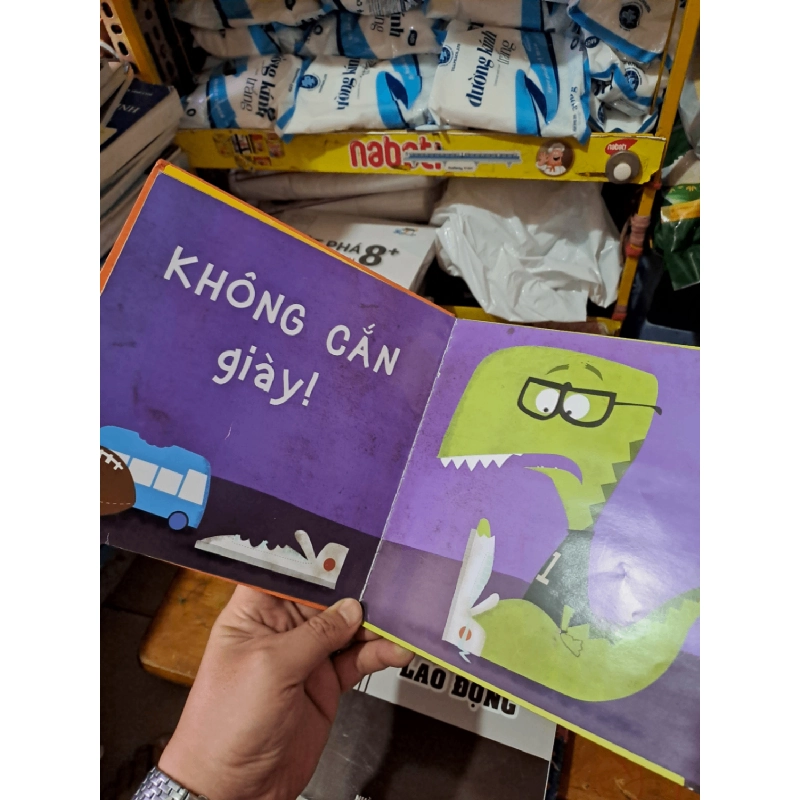 Khủng long nhỏ đừng cắn nhé bìa cứng mới 90% HCM0808 MẸ VÀ BÉ 924907