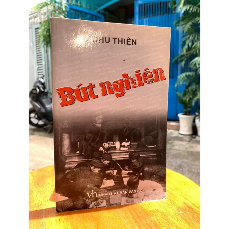 Bút nghiên - Chu Thiên 571348