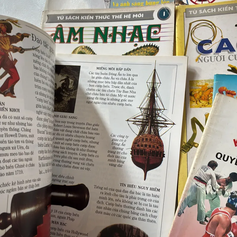 Sách màu Tủ sách kiến thức thế hệ mới (7 cuốn) 738574