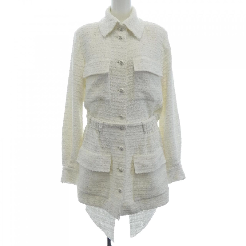 Áo khoác CHANEL P70015V61476 21C 626886