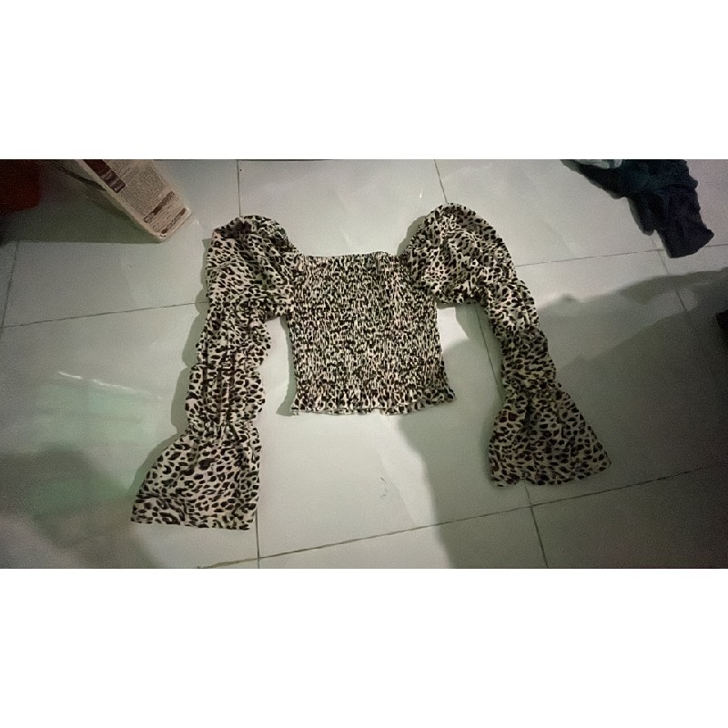 Áo crop top có khóa  13608