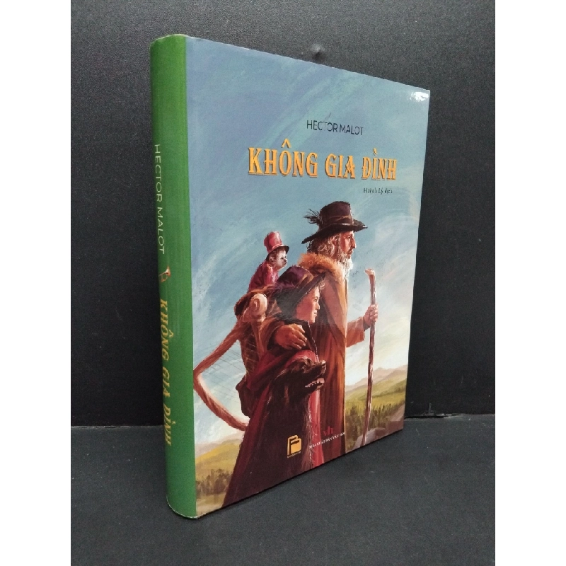 Không gia đình Hector Malot mới 80% bẩn bìa, ố nhẹ, bìa cứng 2020 HCM.ASB0611 356374