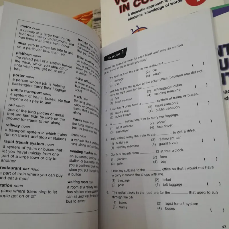 Bộ sách ESSENTIAL VOCABULARY IN CONTEXT 6/6 quyển. Tg Rosaline Fergusson 777065