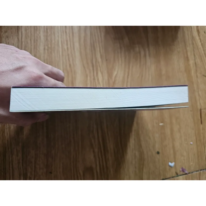 Ai cũng được miễn không phải Ivy Pocket
49k 610834