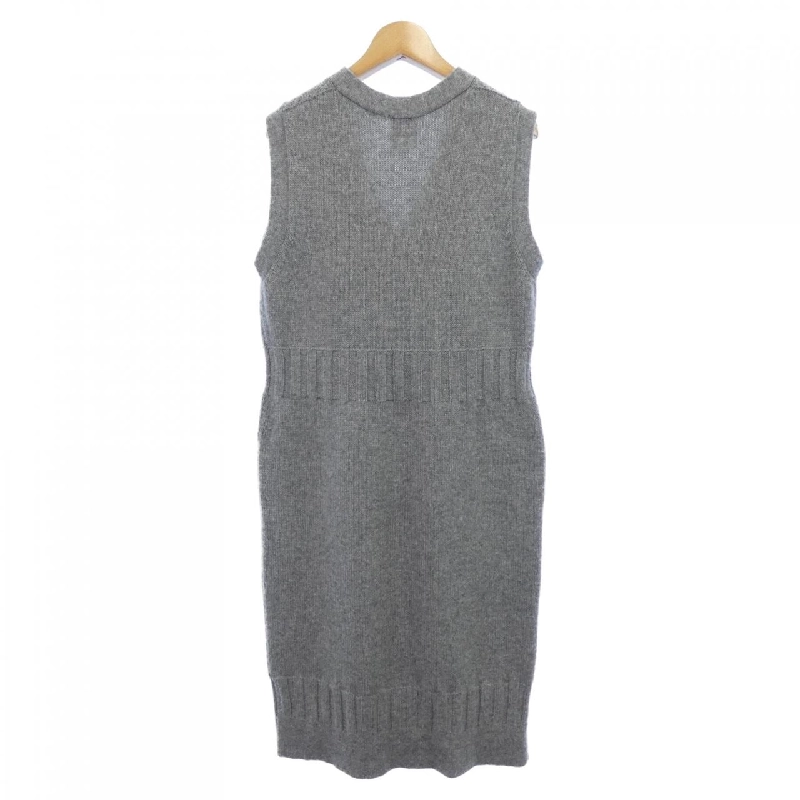 Chanel CHANEL P31705K00643 07A Váy 648678