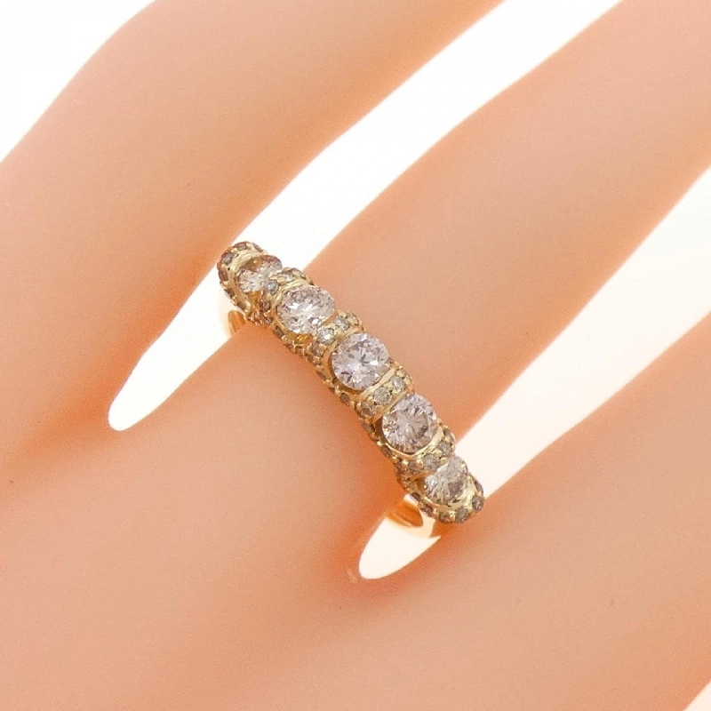 Nhẫn kim cương K18YG 0.70CT 671194