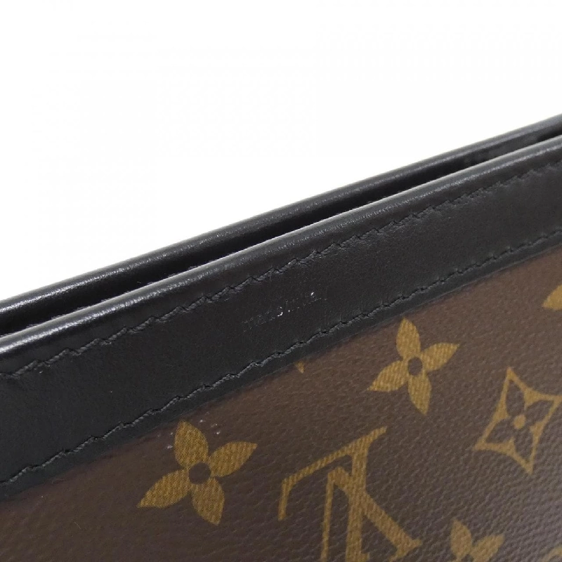Túi đeo vai Louis Vuitton Monogram Macassar Gaston Wearable Wallet M14036 611960