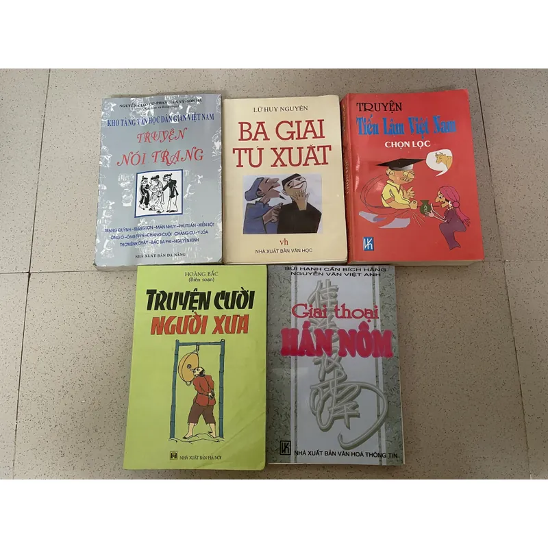 Bộ 5 cuốn sách  715158