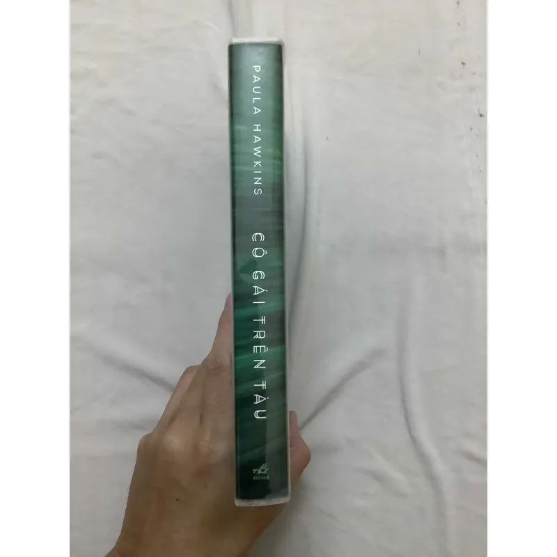 Cô Gái Trên Tàu 602905
