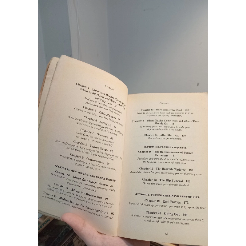 Modern Manners - P. J. O'Rourke 449250