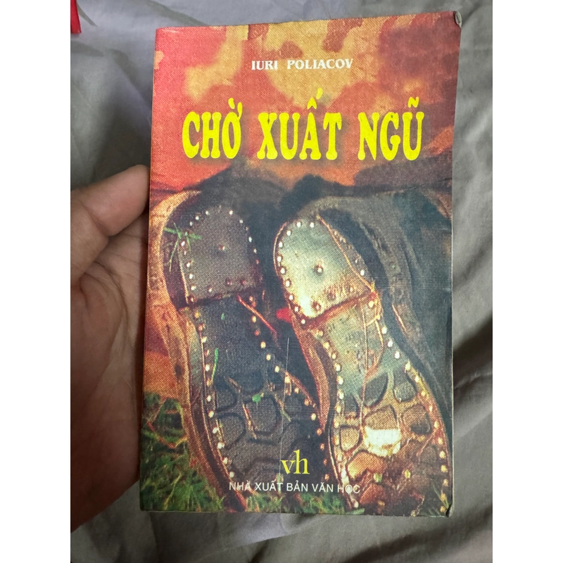 Sách Chờ Xuất Ngũ 517092