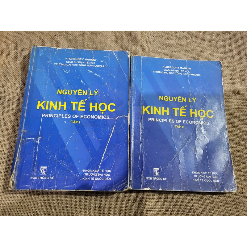 N. GREGORY.MANKIW 
NGUYÊN  LÝ KINH TẾ HỌC 
PRINCIPLES OF ECONOMICS
, 2 tập, khổ lớn 383151