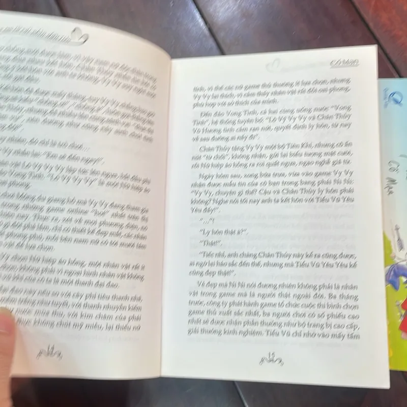  📚 CỐ MẠN • BẢN CÓ CHỮ KÝ TÁC GIẢ + BOOKMARK CHỮ KÝ  YÊU EM TỪ CÁI NHÌN ĐẦU TIÊN 1056881