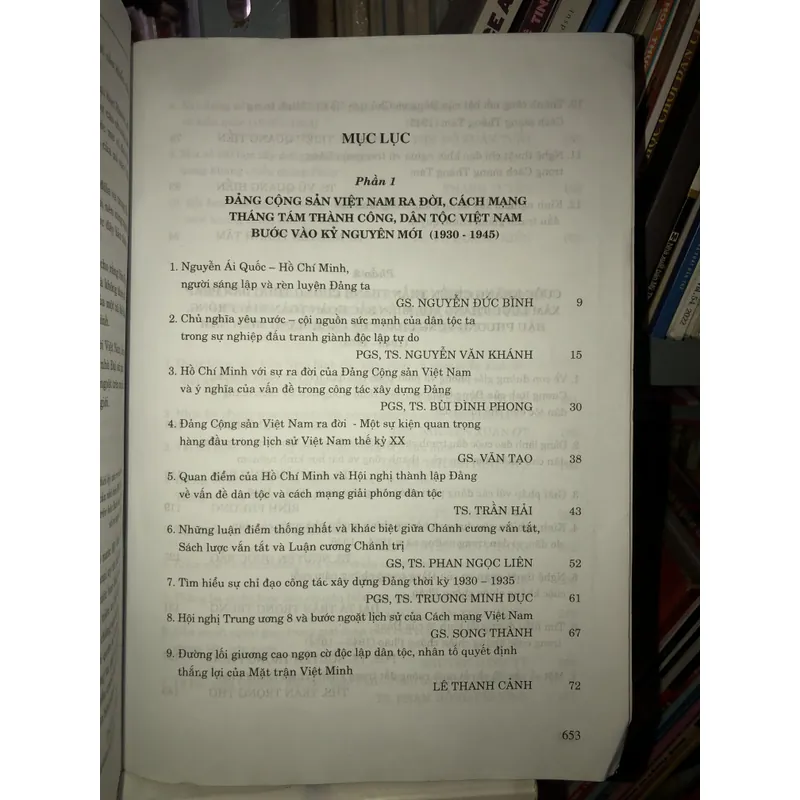 Việt Nam trên con đường lớn bản hùng ca thế kỷ XX - PGS,TS. Triệu Quang Tiến 717558