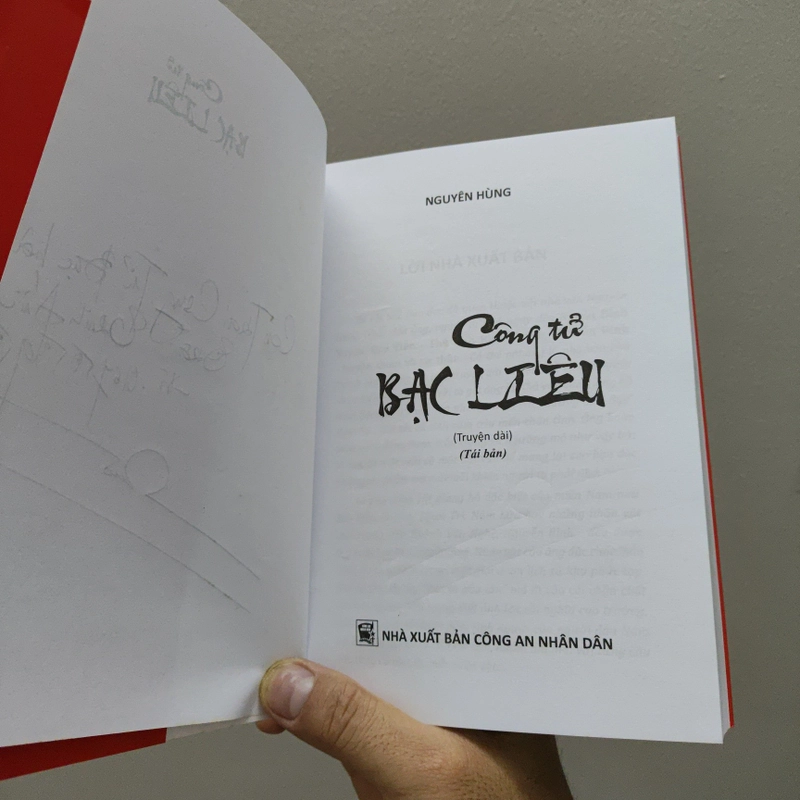 Công Tử Bạc Liêu - Nguyên Hùng ( Có chữ ký bác Trần Trinh Đức) 477401