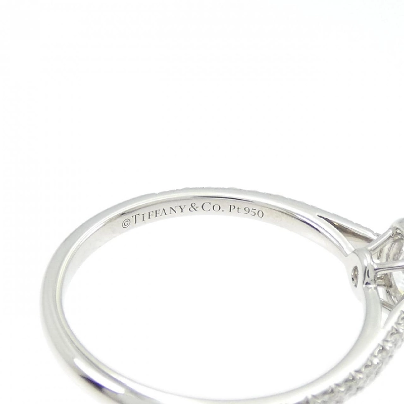 Nhẫn Oval Solest Tiffany 0.27CT E VVS1 Cắt Oval - Hàng hiệu Chính hãng 836826