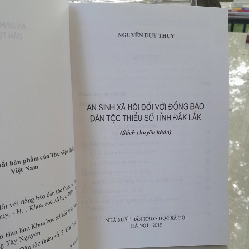 AN SINH XÃ HỘI VỚI ĐỒNG BÀO DÂN TỘC THIỂU SỐ TỈNH ĐẮK LẮK - NGUYỄN DUY THỤY 541652